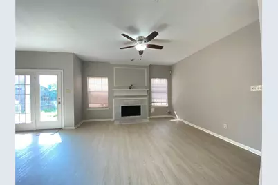 14406 Circlewood Way, Houston, TX 77062 - Photo 11