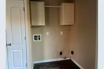 1405 Northview Drive, Angleton, TX 77515 - Photo 9