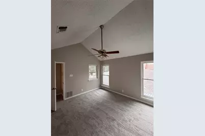 2936 Wood Circle Court, San Antonio, TX 78251 - Photo 13