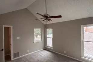 2936 Wood Circle Ct, San Antonio, TX 78251 - Photo 13