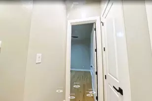 4 Lake Forest Dr, Conroe, TX 77384 - Photo 33