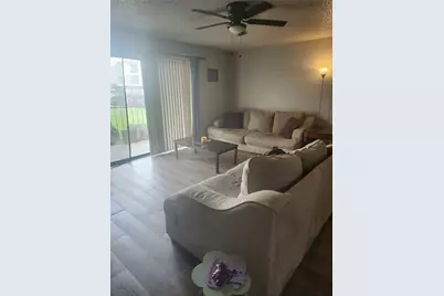 2816 S Bartell Drive #4, Houston, TX 77054 - Photo 5