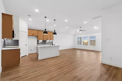 14106 Baikal Manor Drive, Santa Fe, TX 77510 - Photo 9