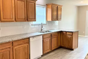 3810 Downing Cir, Deer Park, TX 77536 - Photo 7