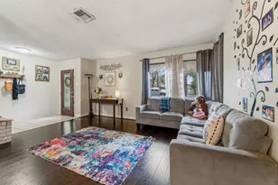 2818 Ellington St, Houston, TX 77088 - Photo 9
