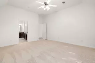 2407 Quiet Arbor Ln, Pearland, TX 77581 - Photo 15
