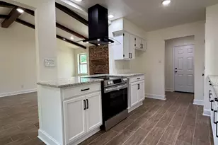 748 County Rd 296D, Alvin, TX 77511 - Photo 11