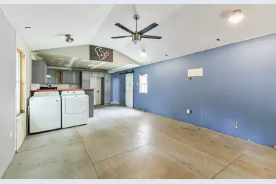 21940 Strickland Lane, Cleveland, TX 77328 - Photo 23