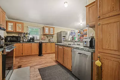 10641 County Road 583B, Alvin, TX 77511 - Photo 7