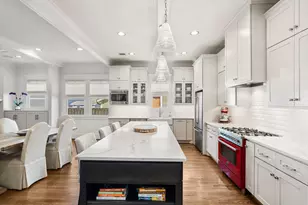 1215 Rutland St, Houston, TX 77008 - Photo 9