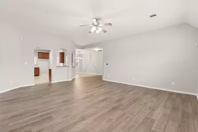 13602 Kodiak Brown Bear Street, Crosby, TX 77532 - Photo 9