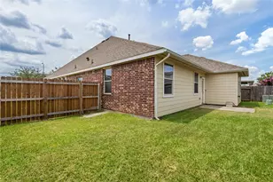 13602 Kodiak Brown Bear St, Crosby, TX 77532 - Photo 37