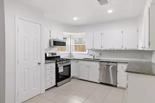 7321 Wiley Rd, Houston, TX 77016 - Photo 13