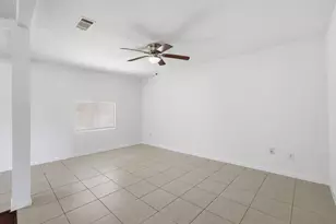 7321 Wiley Rd, Houston, TX 77016 - Photo 9