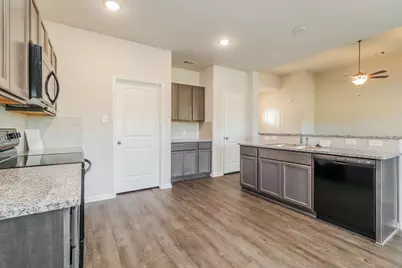 14725 Country Club Road, Beaumont, TX 77705 - Photo 7