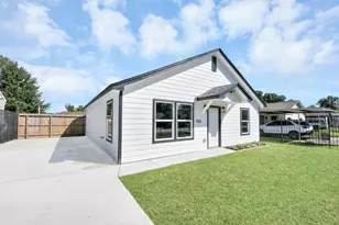 305 Mayford St, Houston, TX 77076 - Photo 5