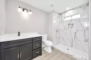 305 Mayford St, Houston, TX 77076 - Photo 35