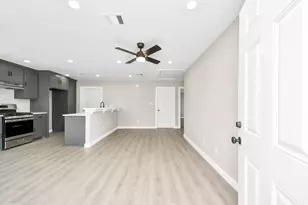 305 Mayford St, Houston, TX 77076 - Photo 9