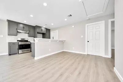 305 Mayford Street, Houston, TX 77076 - Photo 13