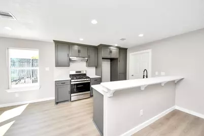 305 Mayford Street, Houston, TX 77076 - Photo 19