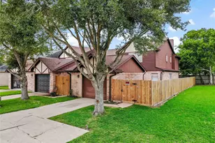 542 Birdsong Dr, League City, TX 77573 - Photo 19