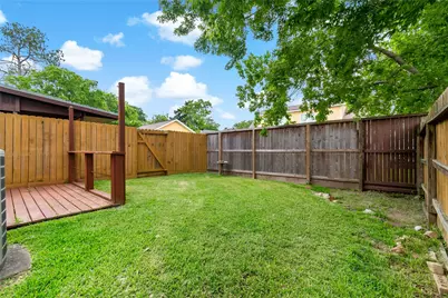 542 Birdsong Drive, League City, TX 77573 - Photo 3