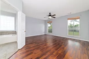 2218 Laurel Birch Dr, Houston, TX 77014 - Photo 11