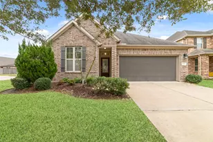 1902 Emerald Breeze Ct., Pearland, TX 77089 - Photo 1