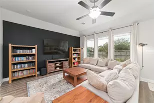 1902 Emerald Breeze Ct., Pearland, TX 77089 - Photo 9