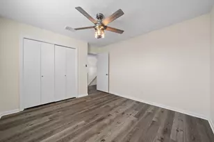 5711 Lorinowoods Dr, Houston, TX 77066 - Photo 33