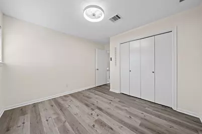 5711 Lorinowoods Drive, Houston, TX 77066 - Photo 29