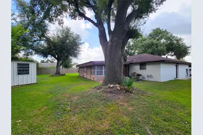 118 W Vashti Drive, Houston, TX 77037 - Photo 23