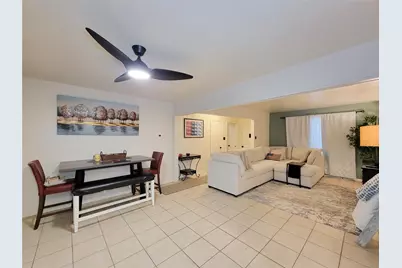 118 W Vashti Drive, Houston, TX 77037 - Photo 3