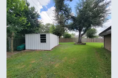 118 W Vashti Drive, Houston, TX 77037 - Photo 25