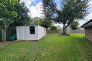 118 W Vashti Dr, Houston, TX 77037 - Photo 25