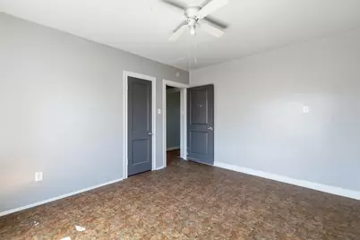 800 E Lobit Street, Baytown, TX 77520 - Photo 13