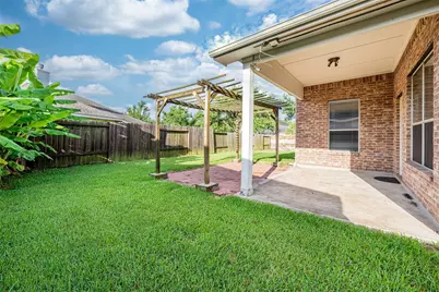 13727 Charterhouse Way, Sugar Land, TX 77498 - Photo 37