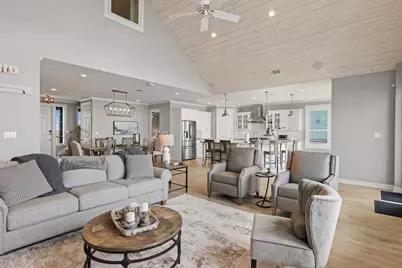 3133 Bay Ridge Drive, Palacios, TX 77465 - Photo 7