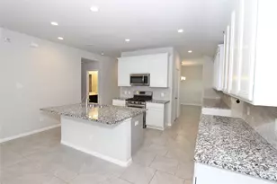 1303 Keaton Ct, Rosenberg, TX 77469 - Photo 5