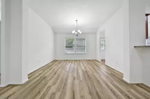 2811 Copeland Mill Ln, Houston, TX 77047 - Photo 11