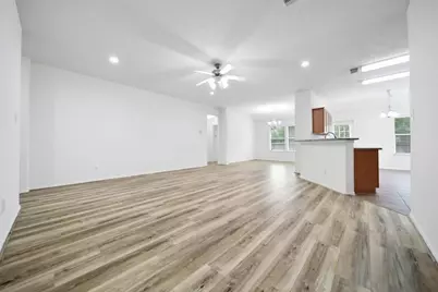 2811 Copeland Mill Lane, Houston, TX 77047 - Photo 9