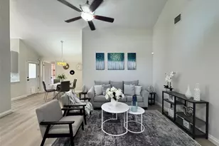 2123 Streamhurst Ln, Sugar Land, TX 77479 - Photo 3