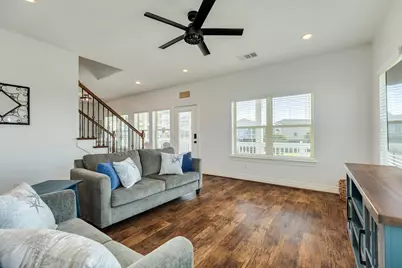 3906 Pirates Beach Blvd Court, Galveston, TX 77554 - Photo 3