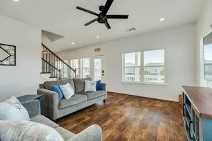 3906 Pirates Beach Blvd Ct, Galveston, TX 77554 - Photo 3
