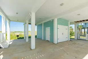 3906 Pirates Beach Blvd Ct, Galveston, TX 77554 - Photo 23