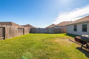 269 Bennett Loop, Angleton, TX 77515 - Photo 23