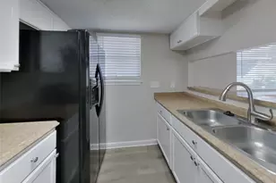 623 Walston Ln, Houston, TX 77060 - Photo 7