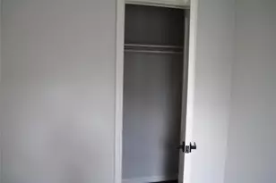 7522 S Hall St, Houston, TX 77028 - Photo 17