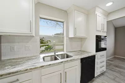 926 Comstock Springs Drive, Katy, TX 77450 - Photo 11