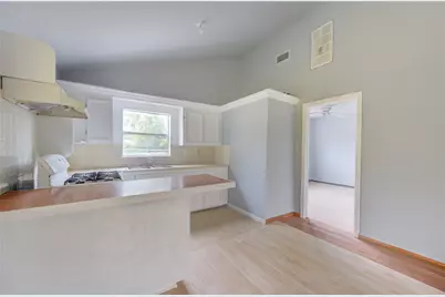 10717 Pillot Street, Houston, TX 77029 - Photo 9